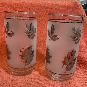 Set of 2 Vintage Libbey Frosted Silver Leaf 5½" Tall High Ball Barware Glasses